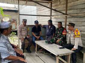 Polsek Tanah Merah dan TNI Perkuat Kamtibmas Lewat Program Cooling System dalam Pilkada 2024