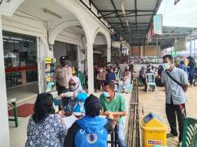 Peningkatan Kasus Covid-19 Mulai Bikin Ketar-ketir