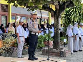 Ditlantas Polda Riau Gelar Program Police Goes to School dan Green Policing di SMA/SMK Pekanbaru