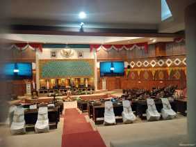 Molor Dari Jadwal, Paripurna DPRD Riau Batal Lagi?