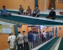 Polsek Logas Tanah Darat Gelar Salat Subuh Berjamaah dan Sosialisasi Pemilu Damai 2024
