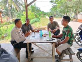 Bhabinkamtibmas Polsek Rimba Melintang Gelar Sosialisasi Pilkada Damai di Rumah Warga