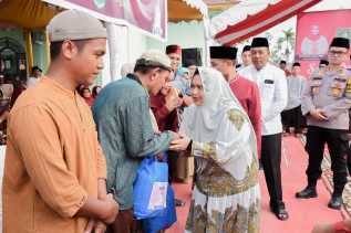 Bupati Kasmarni Jalani Safari Ramadhan di Talang Muandau