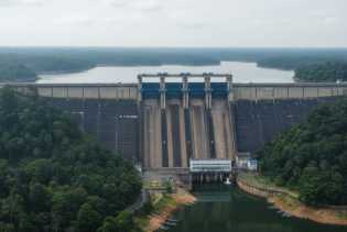 Debit Air Masuk ke Waduk PLTA Koto Panjang Naik