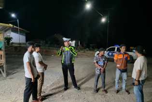 Polsek Kemuning Patroli Pendingin Jelang Pilkada untuk Ciptakan Keamanan