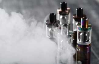 WHO Larang Seluruh Negara Gunakan Vape