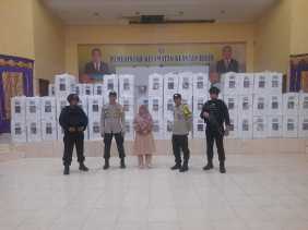 Polsek Kuantan Hilir Pastikan Keamanan Gudang Logistik PPK Kecamatan Kuantan Hilir Pasca Pemilu 2024