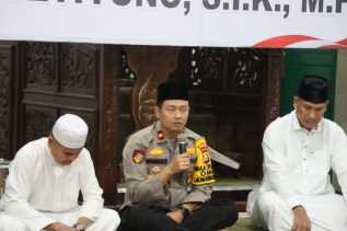 Sambil Subuh Berjamaah, Wakapolres Rohul Beri Pesan Pemilu Damai