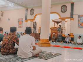 Bupati Kuansing Hadiri Peringatan Isra Mi'raj di Desa Pulau Busuk