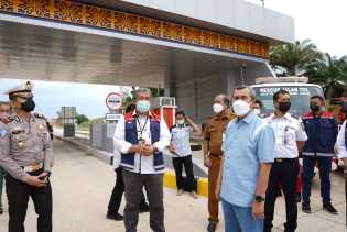 Gubri Ingatkan Masyarakat Hati-hati dan Patuhi Rambu Lalu Lintas Tol Pekanbaru-Bangkinang