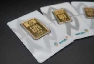 Harga Emas Antam Hari Ini Naik Lagi, Tembus Rp 2.584 Juta per Gram