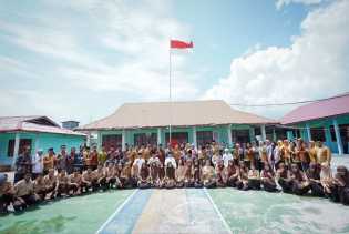 Pertama Kali Dikunjungi Oleh Gubernur Riau, Guru SMAN 1 Pasir Limau Kapas Berdecak Haru