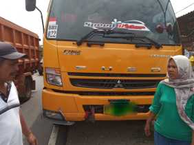 Diseruduk dump Truck, Pasutri Di Kuansing Tewas