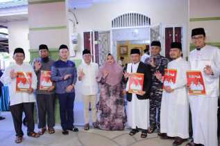 Bupati Kasmarni Santuni Anak Yatim dan Kaum Dhuafa di Mandau