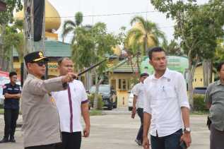 Kapolres Rokan Hulu Tinjau Lokasi Kampanye Paslon Indra Gunawan - Abdul Haris di Ujung Batu