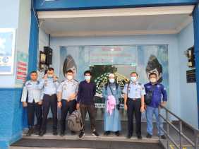 Minta Sumbangan ke Masjid, Rudenim Pekanbaru Akhirnya Deportasi 2 WNA Pakistan