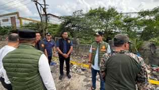 Serius Tangani Masalah Sampah, Wako Pekanbaru Gandeng Polresta Segel TPS Liar