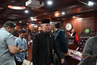 MKD Putuskan Ahmad Dhani Prasetyo Langgar Kode Etik