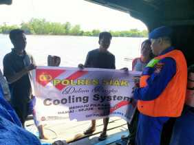 Polairud Polres Siak Laksanakan Cooling System di Perairan Mempura Menjelang Pilkada