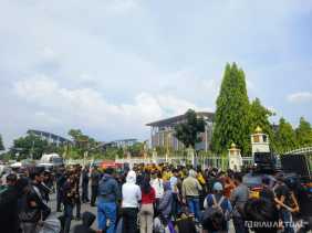 Dukungan Satgas PKH Relokasi TNTN Makin Mengalir, Ribuan Massa Gelar Aksi di Kantor Gubernur