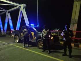 Wujudkan Pilkada Damai, Polsek Kempas Tingkatkan Patroli Blue Light