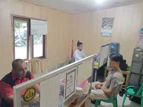 Viral di Medsos, Seorang Pria Diamankan Setelah Pasang Bendera Merah Putih di Leher Anjing