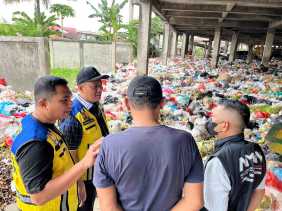 Tata Kembali Sistem Pengangkutan Sampah, Wawako dan Ketua DPRD Pekanbaru Turun Cek Kondisi Lapangan