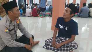 Aipda Febri Ajak Jamaah Masjid Al Istiqomah Pulau Burung Ciptakan Pemilu Damai 2024