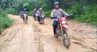 Begini Cerita Iptu Suheri Saat Menyusuri Lokasi TPS Terpencil