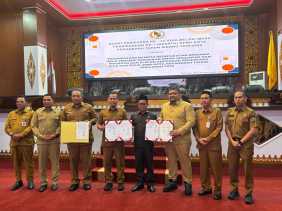 Pemko Pekanbaru dan DPRD Sepakati KUA-PPAS APBD 2026 Rp3,049 Triliun