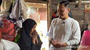 Dapat Bantuan Pembangunan Rumah, Tangis Irda Pecah Dihadapan Wako Pekanbaru