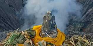 Ini Kronologi Arca Ganesha Raib dari Bibir Kawah Gunung Bromo