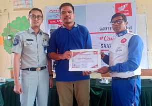 Capella Honda Berikan Kiat Prediksi Bahaya Dijalan Untuk Guru