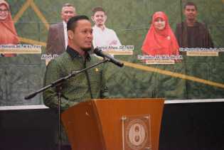 Agung Nugroho Beri Motivasi Pada Yudisium Program Sarjana dan Diploma III FE UIR 