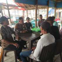 Kapolsek Batang Tuaka Sambangi Warga di Desa Sungai Luar, Sampaikan Pesan Pemilu Damai