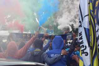 Aksi Damai Asykar Theking Selamatkan PSPS RIAU dari Degradasi