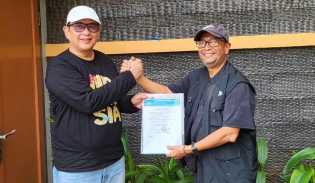 PWI Kepri Serahkan Dukungan untuk Zulmansyah Sekedang Jelang Kongres Persatuan