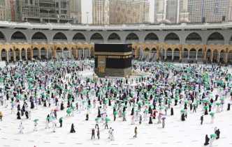 Dua Masjid Suci Saudi Izinkan Masuk Anak yang Sudah Divaksinasi Covid Lengkap