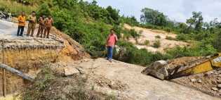 Pemkab Rohil Segera Perbaiki Jalan Penghubung yang Amblas di Sedinginan dan Banjar XII