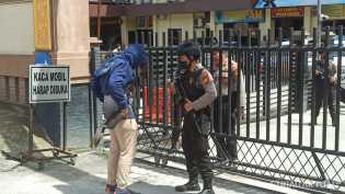 Polresta Pekanbaru Tingkatkan Pengamanan, Pasca Bom Bunuh Diri di Mapolsek Astanaanyar