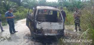 Hangus Seluruh Badan, Pengemudi Carry Tewas Terbakar Bersama Kendaraan