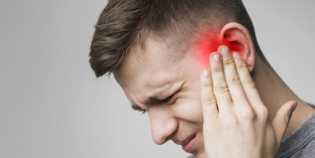 4 Masalah Kesehatan Akibat Infeksi yang Mungkin Terjadi pada Telinga