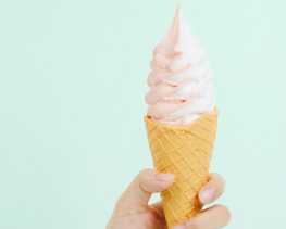 Ada Es Krim Terbuat dari Sampah Plastik, Berani Coba?, Bisa Bikin Insomnia Loh