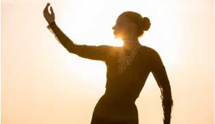 4 Zodiak Ini Punya Inner Beauty Menonjol