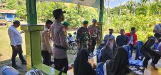 Patroli Gabungan Polsek dan Koramil Rupat Pantau Lokasi Penyimpanan Logistik Pilkada 2024