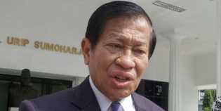 Agum Gumelar: Megawati Terlalu Panik