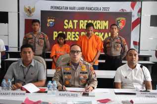 Sadis! Demi Klaim Asuransi, Pasutri di Bengkalis Bunuh dan Bakar ODGJ