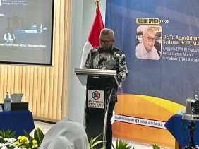 Agun Gunanjar Ajak Bangun Partai Politik & Demokrasi dalam Perspektif Administrasi Publik