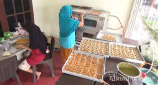 Pesanan Kue Kering di Pekanbaru Naik 80 Persen Jelang Idul Fitri, Perajin Kebanjiran Order