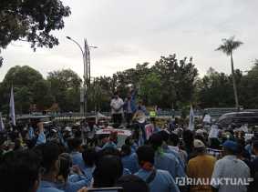 Ditemui Ketua DPRD Riau, Yulisman Janji Kirimkan Aspirasi ke DPR RI Malam Ini